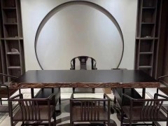 家具店不开店内样品亏本处理
